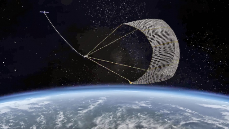 Cleaning Space Junk through Space Net Fishing