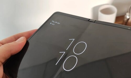 Google pixel fold phone 