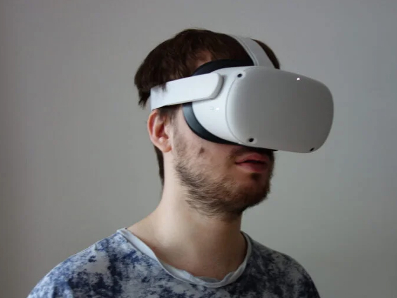 Apple’s Affordable Version of Vision Pro in 2026? A Glimpse of Future MR