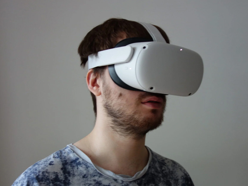 Myth vs. Reality: Can VR Headsets Damage Your Eyes?
