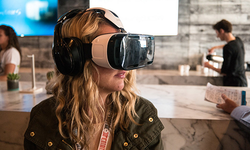 Woman-wearing-VR-headset