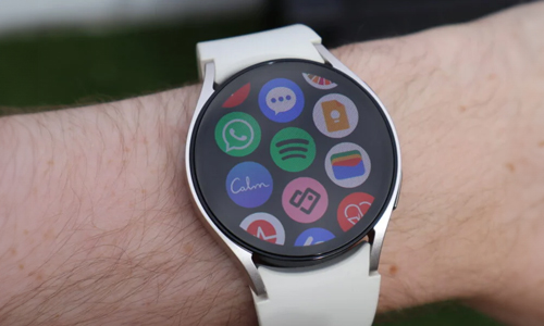 Samsung-smart-watch