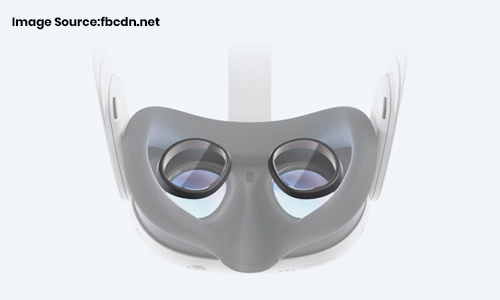Meta lenser in VR Headset
