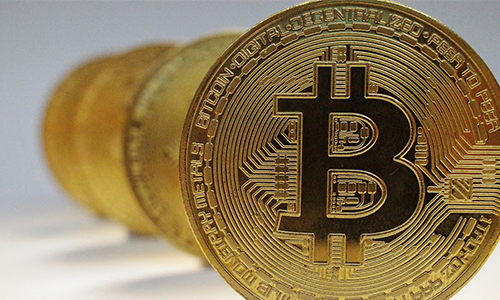 How-Bitcoin-Differs-from-These-Top-Companies