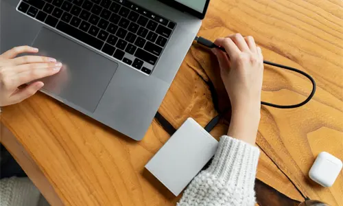 When Keeping Your Laptop Plugged In Is OK