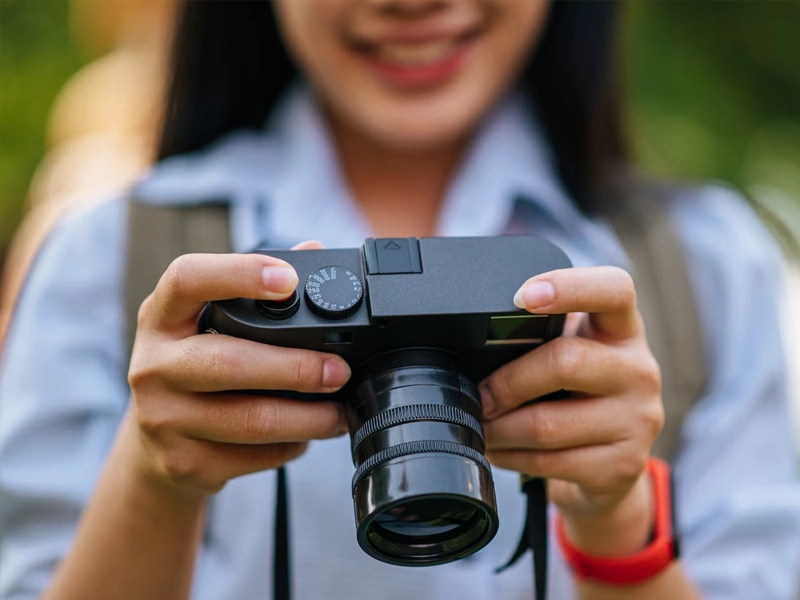 Why Compact Digital Cameras Are Making a Big Comeback