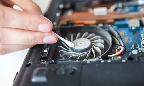  Clean dust